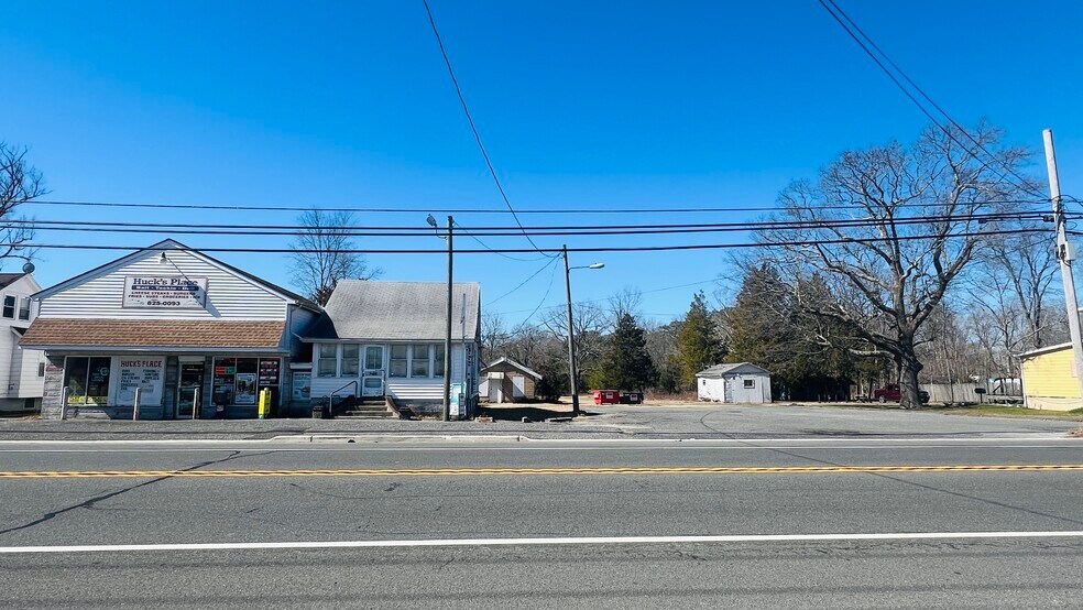 More Photos Of 1110 S 2nd St, Millville Storefront For Sale