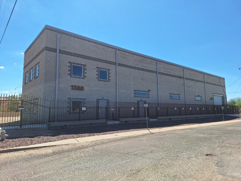 More Photos Of 1560 E 17th St, Tucson Warehouse For Lease