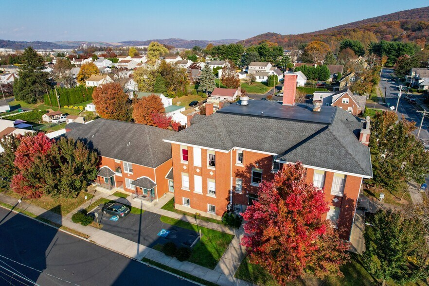 More Photos Of 215 E High St, Hellertown Apartments For Sale