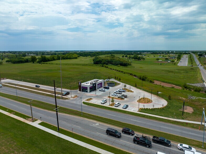 More Photos Of SW 38th & Lee Blvd, Lawton Land For Sale