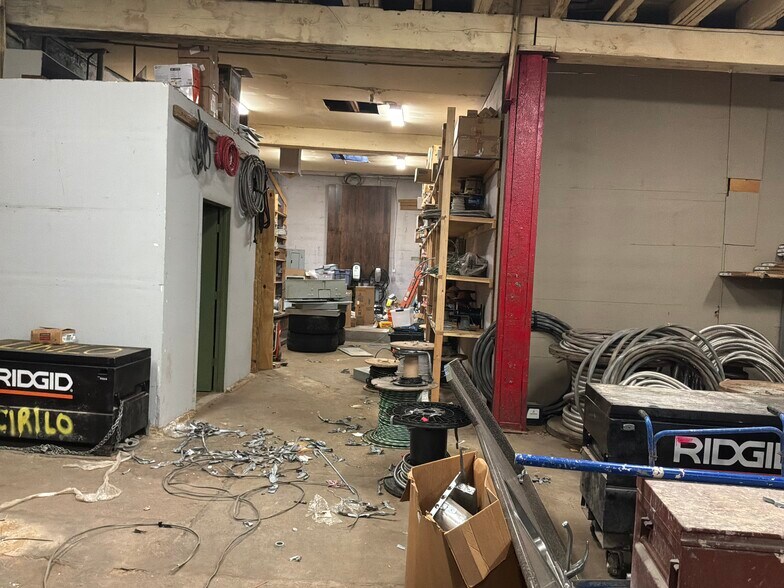 More Photos Of 91-93 Rome St, Newark Manufacturing For Sale