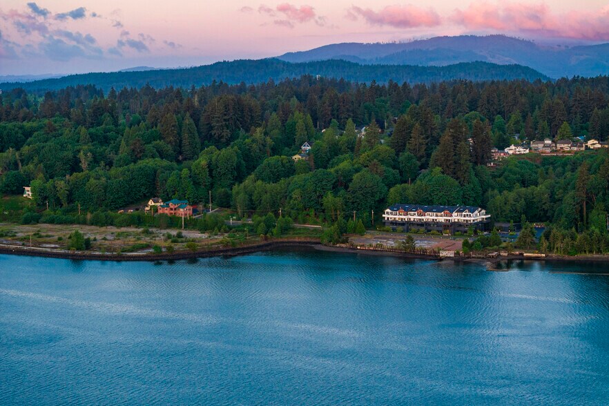 More Photos Of 1801 Bay NW dr, Olympia Office For Sale