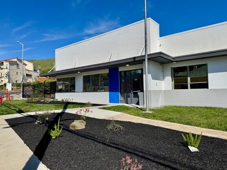 More Photos Of 250 Hillside Blvd, South San Francisco Manufacturing For Lease