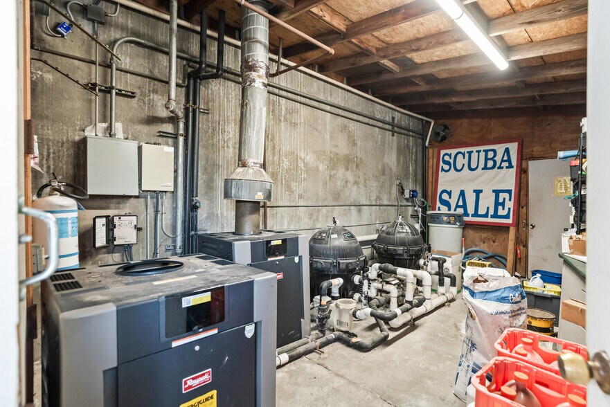 More Photos Of 2245 El Camino Real, Santa Clara Freestanding For Sale