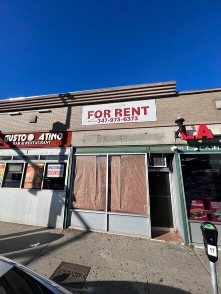 Primary Photo Of 391 Fulton St, Hempstead Unknown For Lease