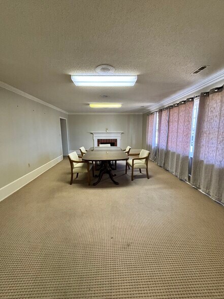 More Photos Of 225 Boundary St, Manning Medical For Sale
