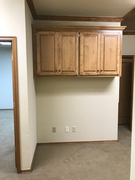 More Photos Of 417 W 18th St, Edmond Office For Lease