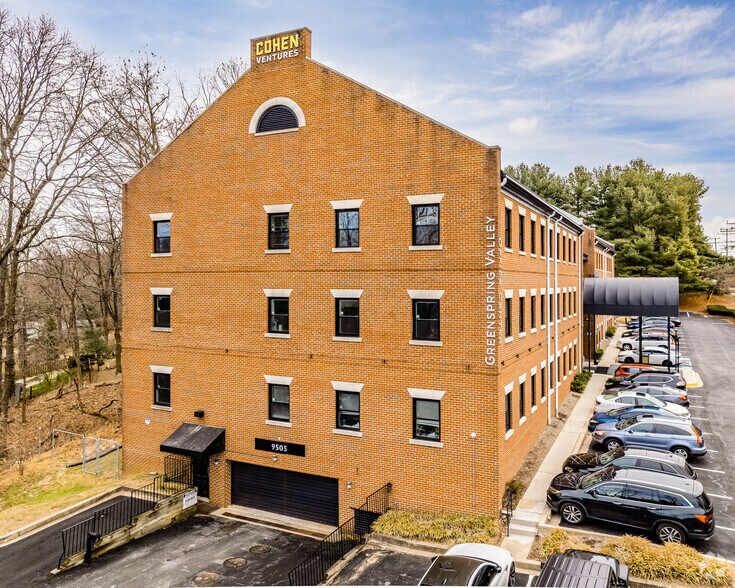 Primary Photo Of 9505 Reisterstown Rd, Owings Mills Medical For Lease