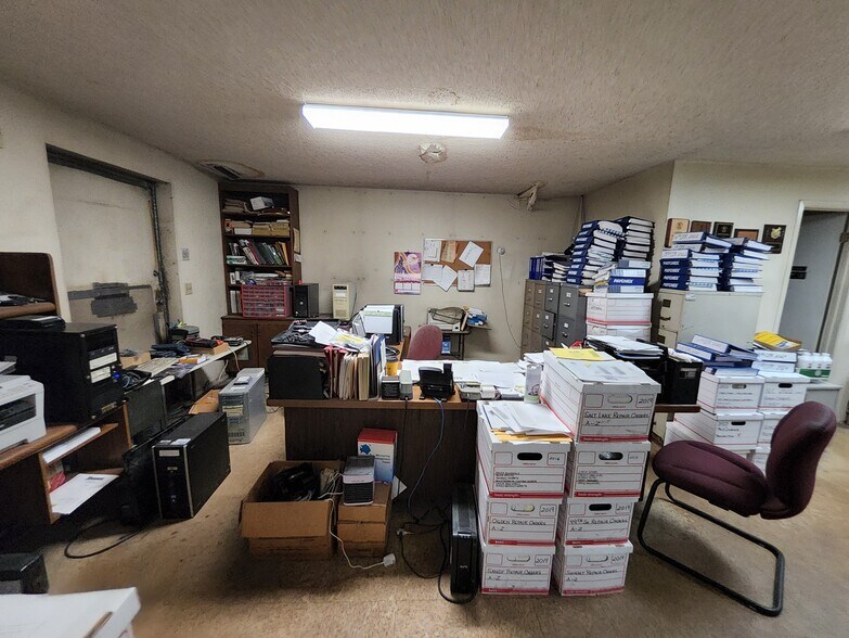 More Photos Of 1835 S State St, Salt Lake City Auto Repair For Sale