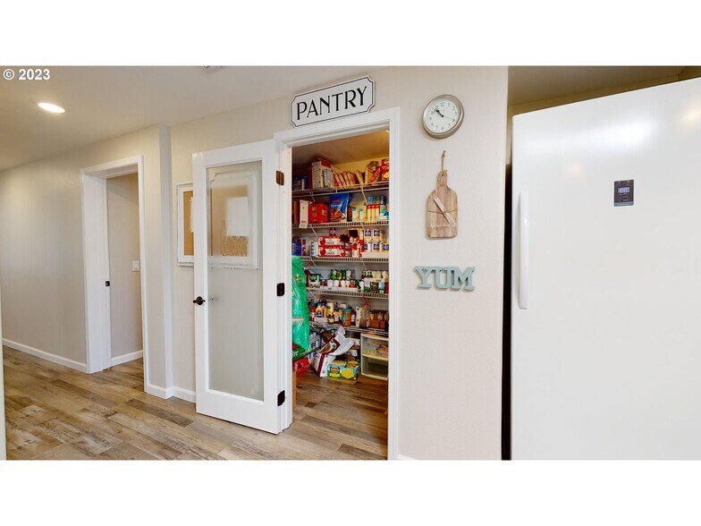 More Photos Of 250 68th St, Springfield Continuing Care Retirement Community For Sale