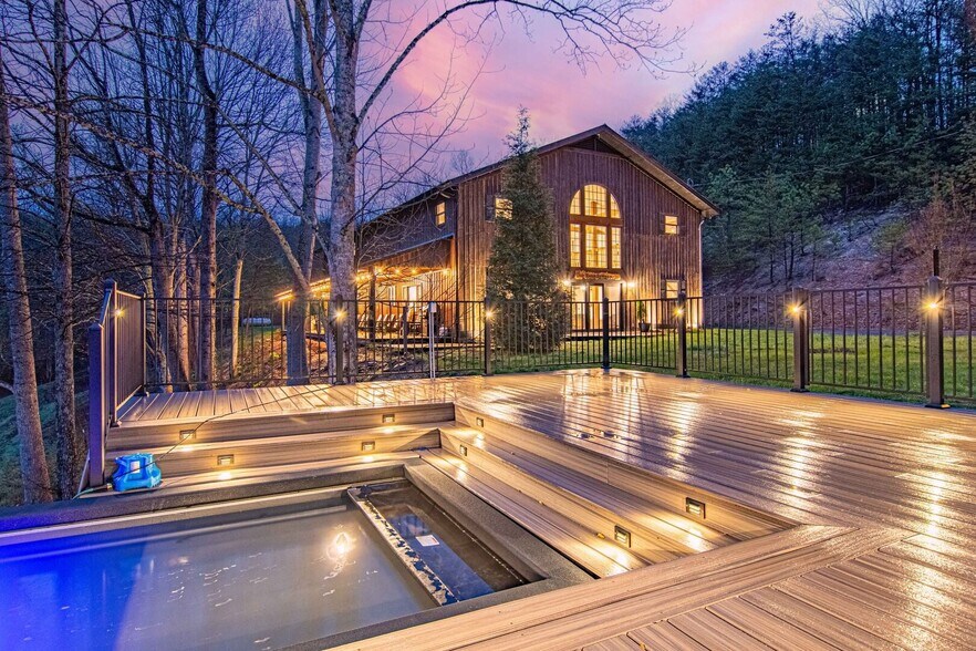 More Photos Of 1293 Laurel Lick Rd, Sevierville Specialty For Sale