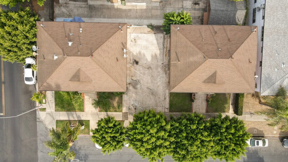 More Photos Of 204 S Serrano Ave, Los Angeles Apartments For Sale