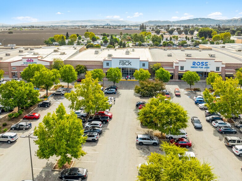More Photos Of , Gilroy General Retail For Sale