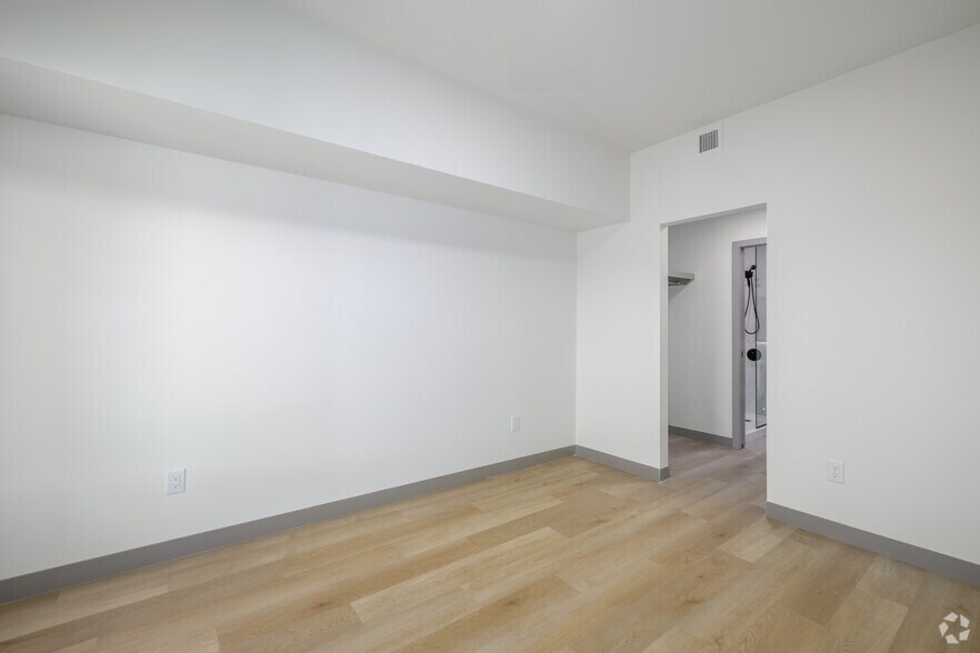 More Photos Of 9999 Elbow Dr, Calgary Apartments For Lease