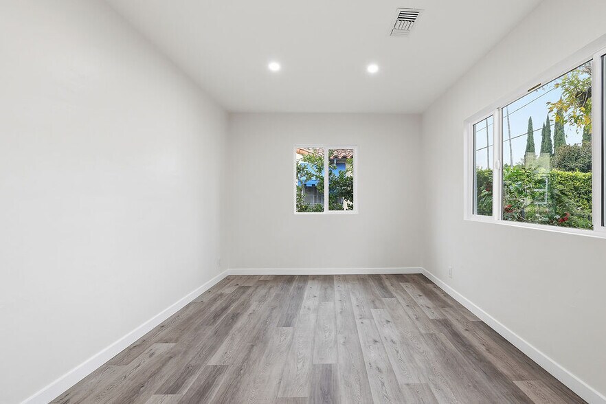 More Photos Of 10718 Valley Spring Ln, North Hollywood Multifamily For Sale