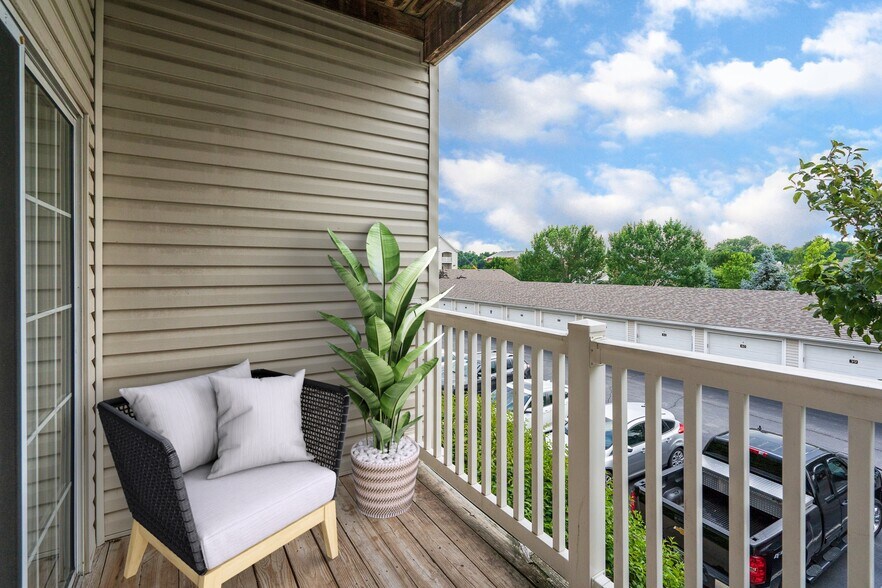 More Photos Of 1200 Greenfield Pl, O'Fallon Apartments For Sale