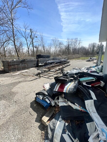 More Photos Of 2210 W Washington Center Rd, Fort Wayne Warehouse For Sale