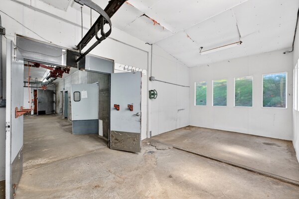 More Photos Of 1416 W Trade St, Charlotte Freestanding For Sale