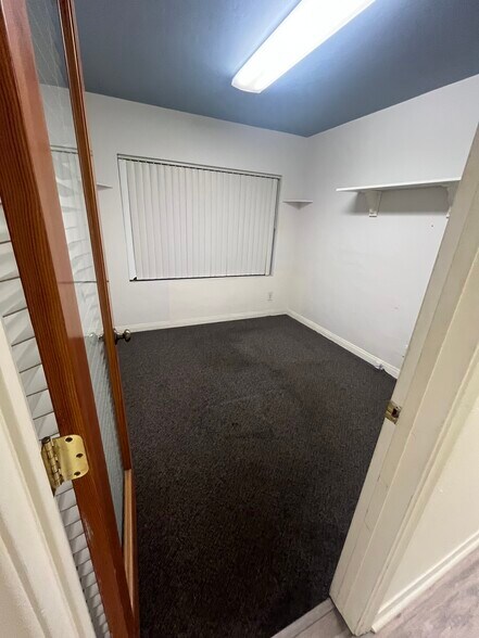 More Photos Of 4406 Bayard St, San Diego Office For Lease