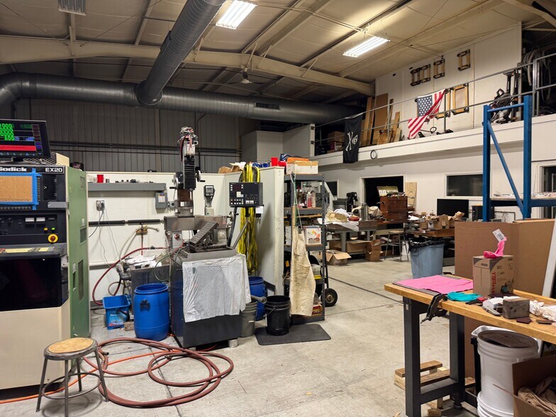 More Photos Of 24108 S Northern Illinois Dr, Channahon Warehouse For Sale