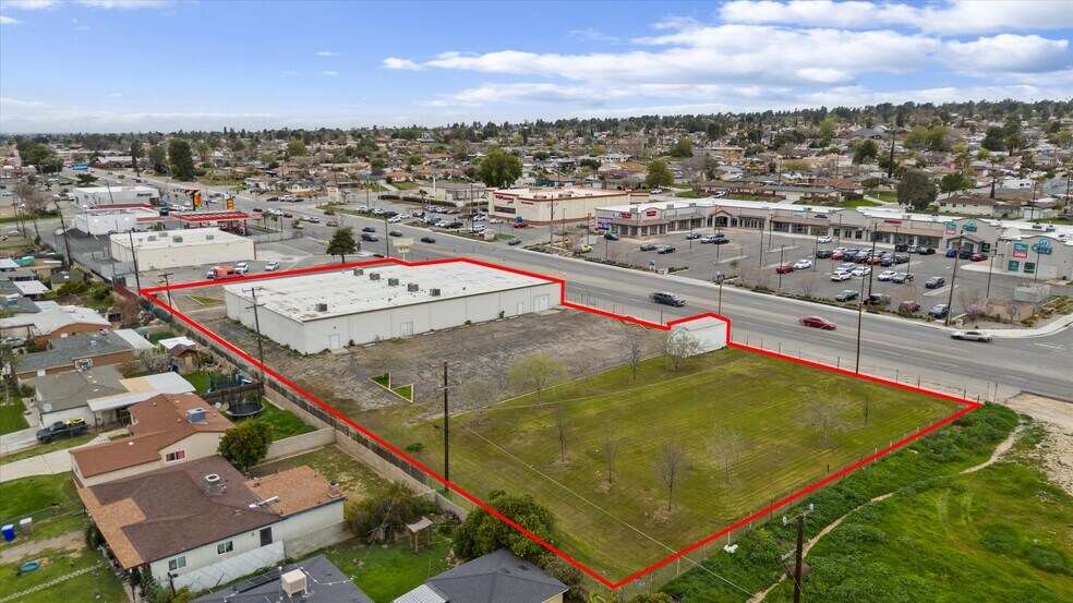 More Photos Of 6701 Niles St, Bakersfield Daycare Center For Sale