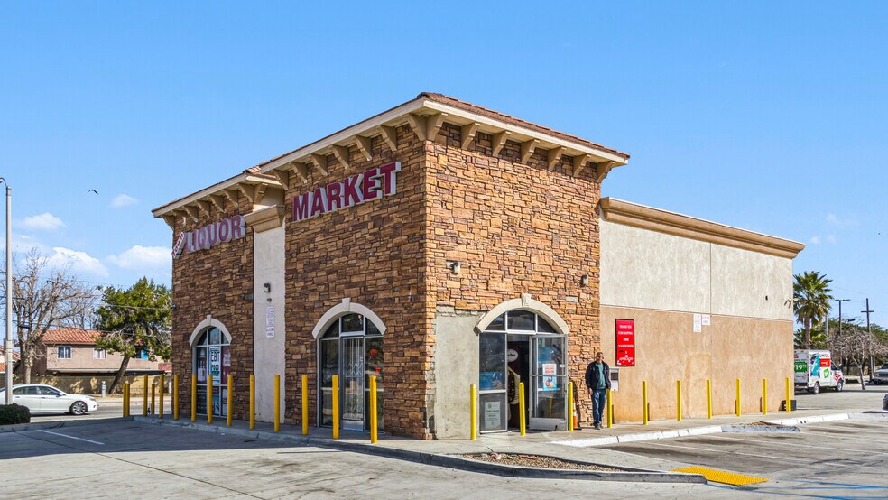 More Photos Of 728 E Avenue K, Lancaster Unknown For Lease