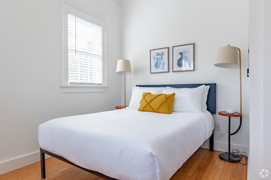 More Photos Of 1460 Peachtree St NW, Atlanta Apartments For Sale