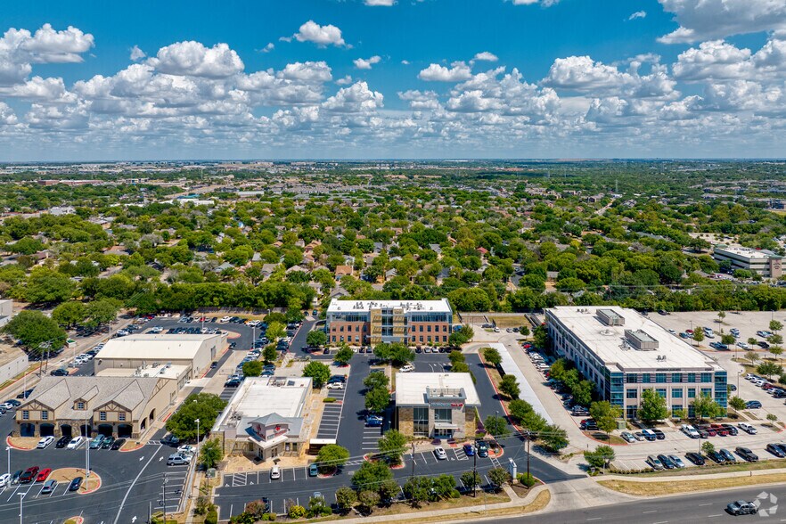More Photos Of 12319 N Mopac Expy, Austin Medical For Sale