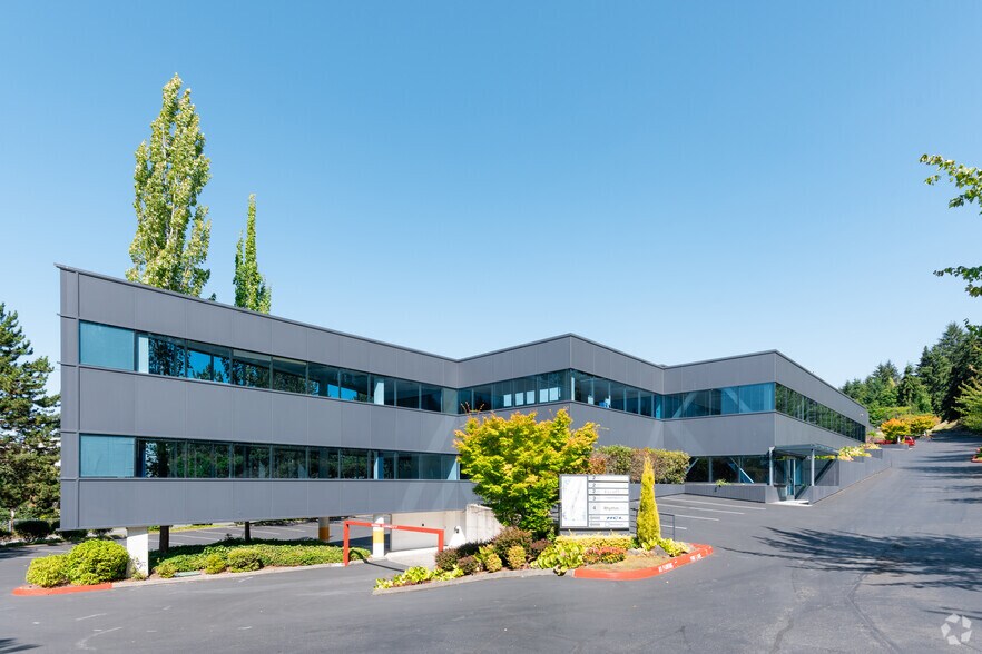 More Photos Of 3600 136th Pl SE, Bellevue Office For Sale