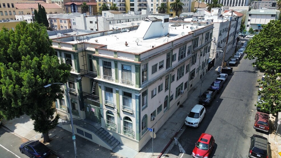 Primary Photo Of 2809 W 8th St, Los Angeles Apartments For Sale