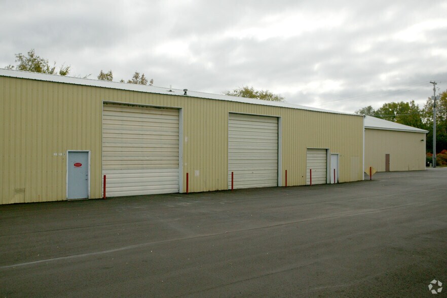 More Photos Of 2629 Prairie St SW, Wyoming Manufacturing For Lease