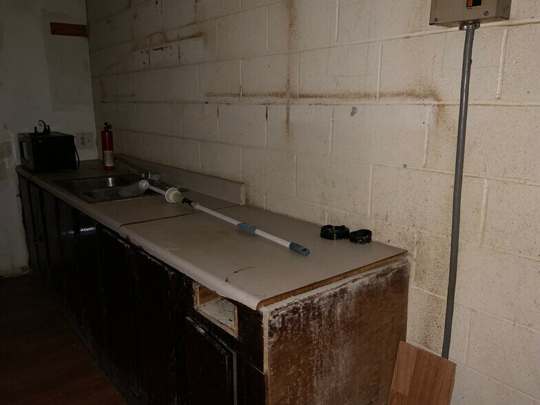 More Photos Of 18 Town Branch Rd, Andrews Office For Sale