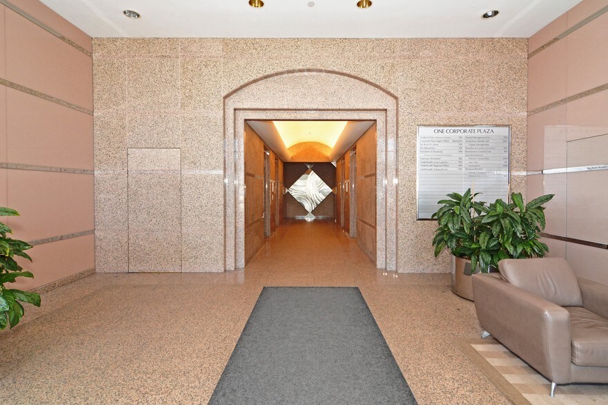 More Photos Of 2075 Kennedy Rd, Toronto Office For Lease