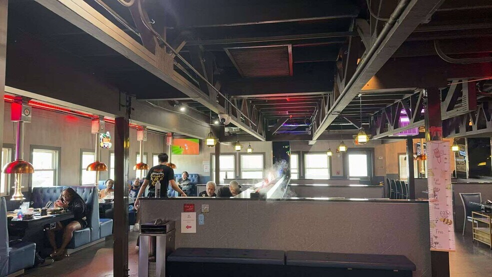 More Photos Of 1590 Pleasant Hill Rd, Duluth Restaurant For Lease