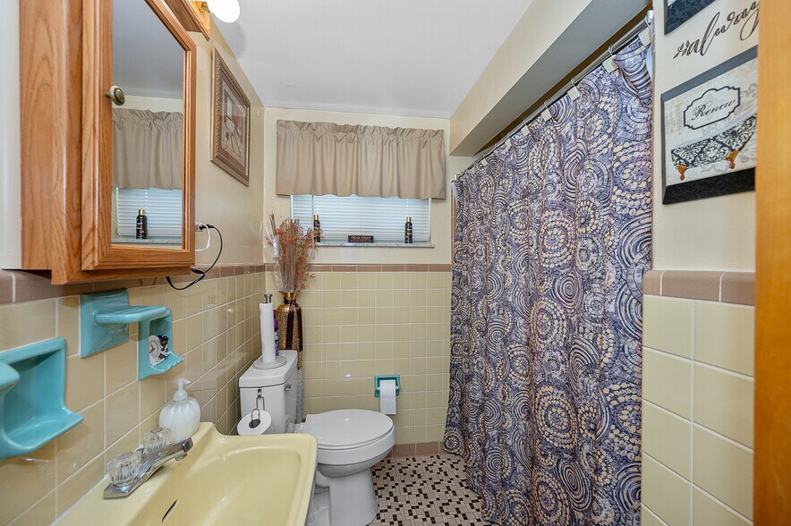 More Photos Of 6509 Cheviot Rd, Colerain Township Apartments For Sale