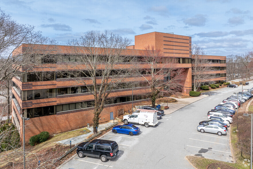 Primary Photo Of 600 Unicorn Park Dr, Woburn Office For Lease