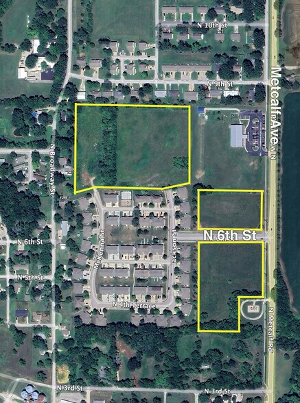 Primary Photo Of NWC & SWC of Metcalf & N 6th St ave, Louisburg Land For Sale