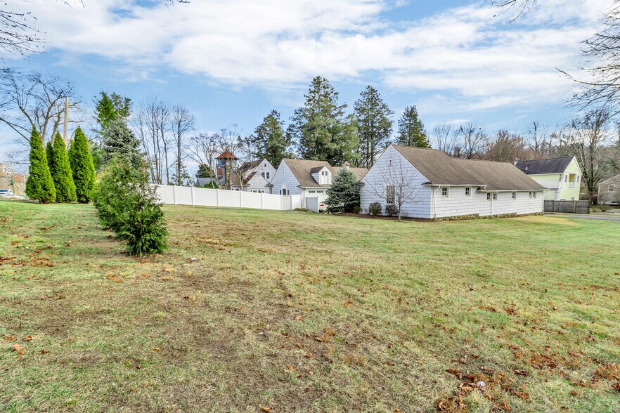 More Photos Of 475 Dobbs Ferry Rd, White Plains Apartments For Lease