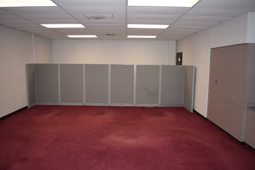 More Photos Of 2141 Tuloso Rd, Corpus Christi Bank For Sale