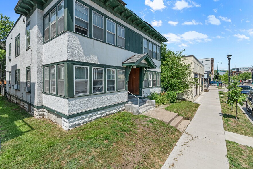 More Photos Of 3012 Bryant Ave S, Minneapolis Multifamily For Sale