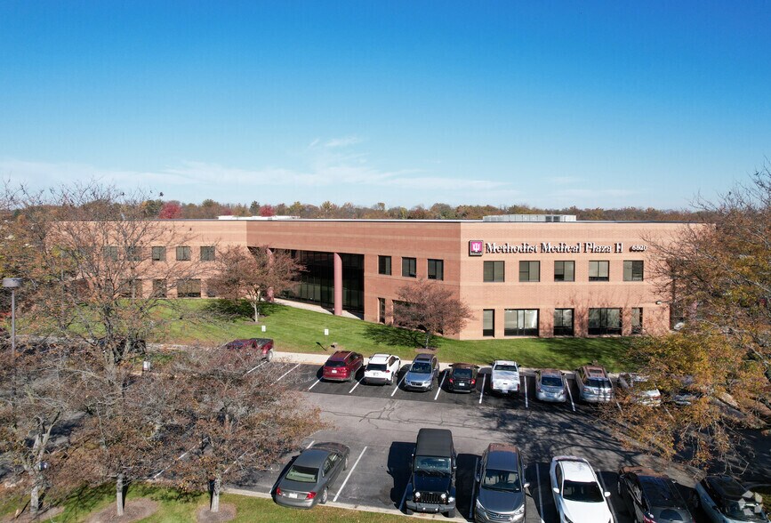 More Photos Of 6820 Parkdale Pl, Indianapolis Unknown For Lease