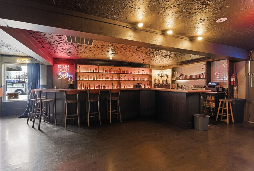 More Photos Of 2530 NE 82ND Ave, Portland Restaurant For Sale