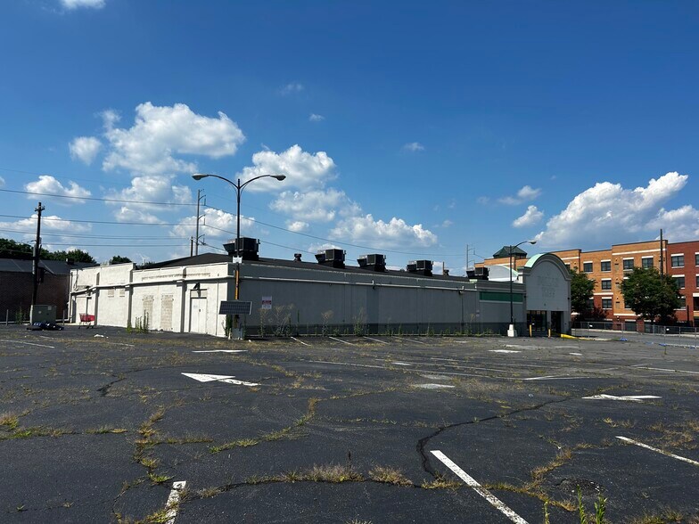 More Photos Of 1118 Edgemont Ave, Chester Parking Lot For Sale