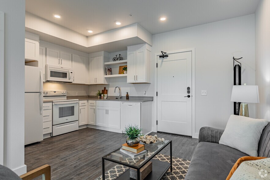 More Photos Of 18618 E Burnside St, Portland Apartments For Lease