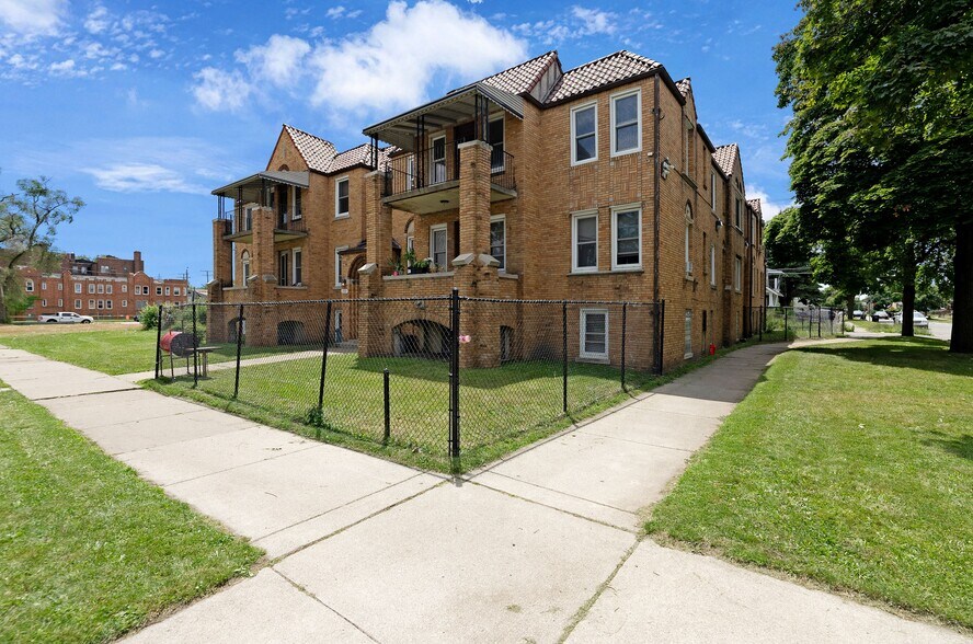 More Photos Of 13535 La Salle Blvd, Detroit Multifamily For Sale