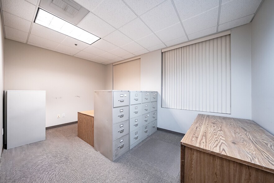 More Photos Of 9935-9959 Muirlands Blvd, Irvine Showroom For Sale