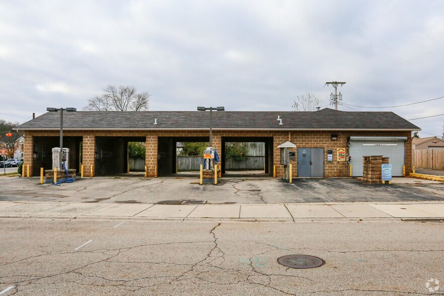 More Photos Of 301 S Main St, Miamisburg Carwash For Sale