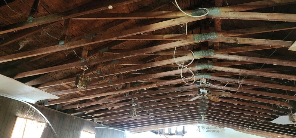 More Photos Of 9533 Dublin Rd, Powell Specialty For Sale