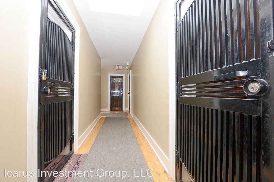 More Photos Of 6237-6245 S Kedzie Ave, Chicago Multifamily For Sale