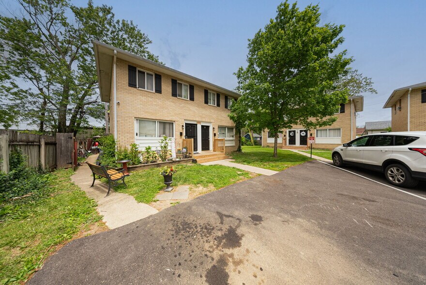 More Photos Of 1975-1982 Dunbar Dr, Columbus Apartments For Sale